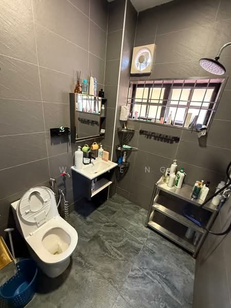 2-storey Terraced House for Sale in Bandar Selesa Jaya (Skudai) - Wayne Ng - Bathroom - PropertyGuru.com.my