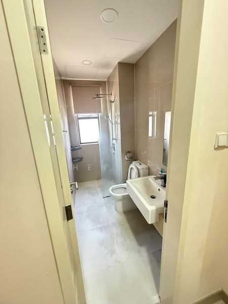 Service Residence for Rent at South View - Athena Saw - Bathroom - PropertyGuru.com.my