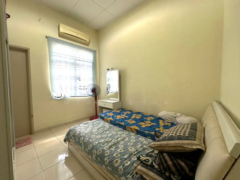 2-storey Terraced House for Sale in Taman Sri Pulai Perdana (Skudai) - Merry Chua - Bedroom - PropertyGuru.com.my