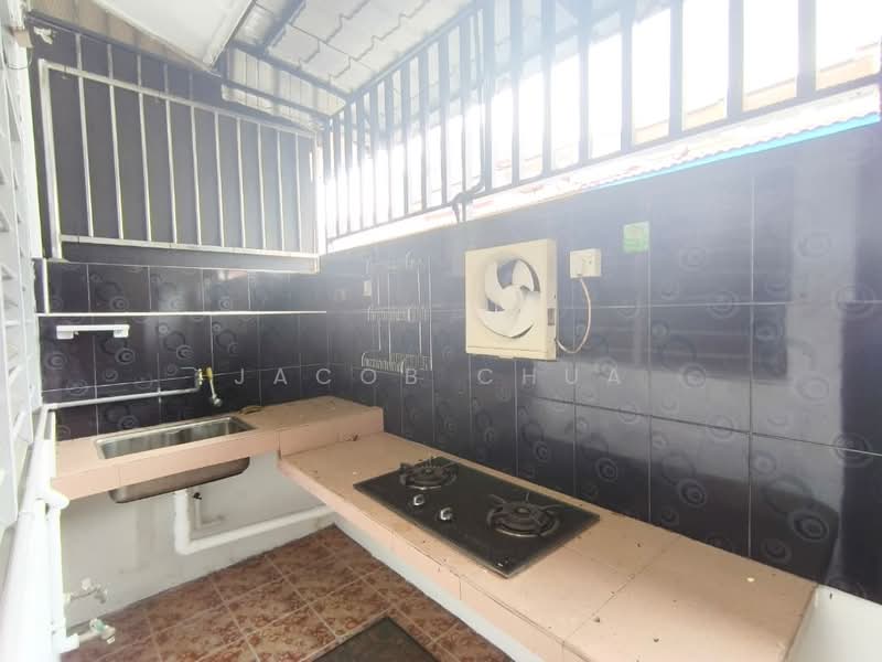 Perling untuk Untuk Dijual - RM 570,000, Mac 2026 - Kitchen - PropertyGuru.com.my