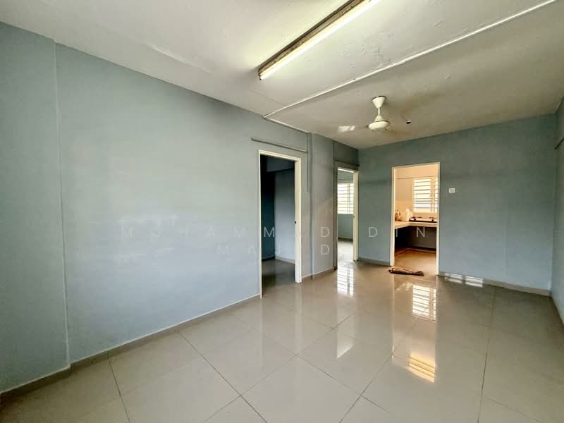 Flat Taman Melati untuk Untuk Dijual - RM 249,500, Mac 2026 - Living Room - PropertyGuru.com.my