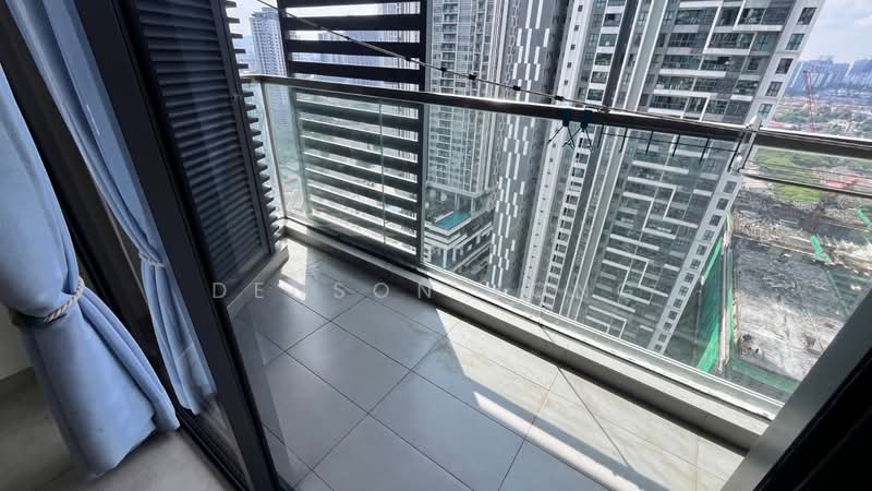 Petalz Residences untuk Untuk Disewa - RM 2,200 /bulan, Mac 2026 - Balcony - PropertyGuru.com.my