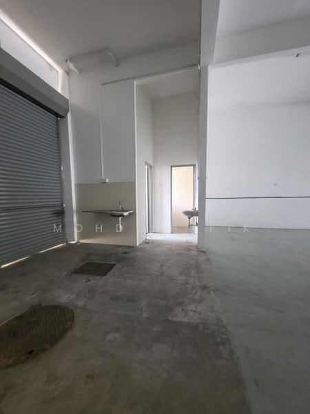 Shop / Office for Rent in Kajang (Selangor) - Mohd Shafik - Interior - PropertyGuru.com.my