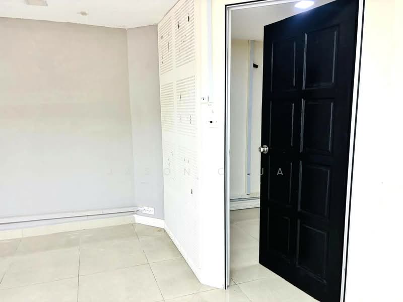 Office for Rent in Taman Molek (Johor Bahru) - Jason Chua - Interior - PropertyGuru.com.my