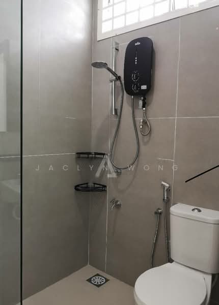 Kondominium untuk Disewa di The Elysia Park Residence - Jaclyn Wong - Bathroom - PropertyGuru.com.my