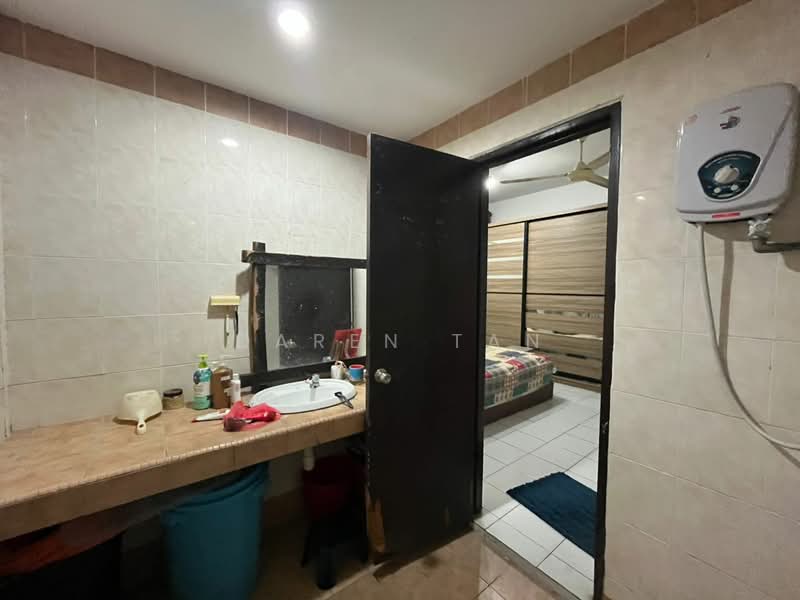 Vista Bayu untuk Untuk Dijual - RM 290,000, Mac 2026 - Bathroom - PropertyGuru.com.my