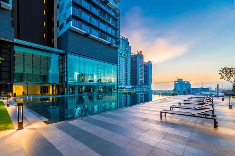 Service Residence for Sale at Setia Sky 88 - Terence Tan - Pool - PropertyGuru.com.my