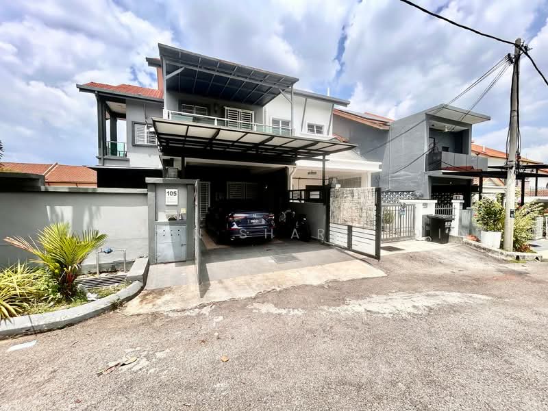 CORNER LOT FULLY RENOVATED 2.5 Storey Terrace D Puncak Taman Ukay Perdana Ampang untuk Untuk Dijual - RM 1,200,000, Mac 2026 - Exterior - PropertyGuru.com.my