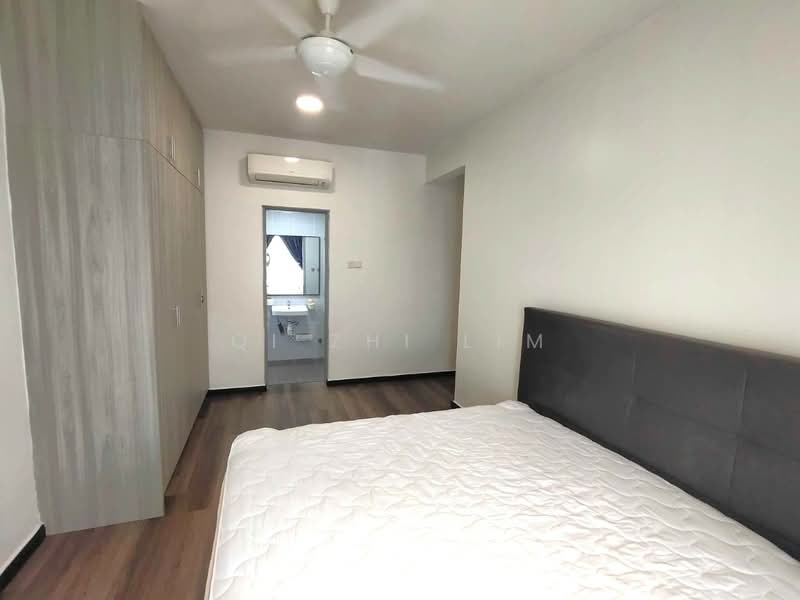 Condominium for Rent at The Edge Residence - Qi Zhi Lim - Bedroom - PropertyGuru.com.my