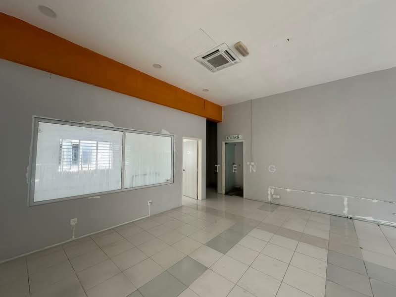 Shop for Rent in Bayan Lepas (Penang) - Bryan Teng - Interior - PropertyGuru.com.my