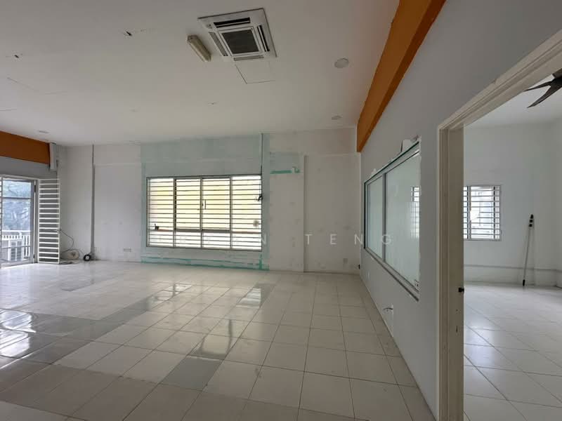 Shop for Rent in Bayan Lepas (Penang) - Bryan Teng - Interior - PropertyGuru.com.my