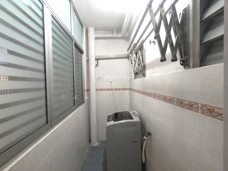 Untuk Disewa - Bayu Puteri