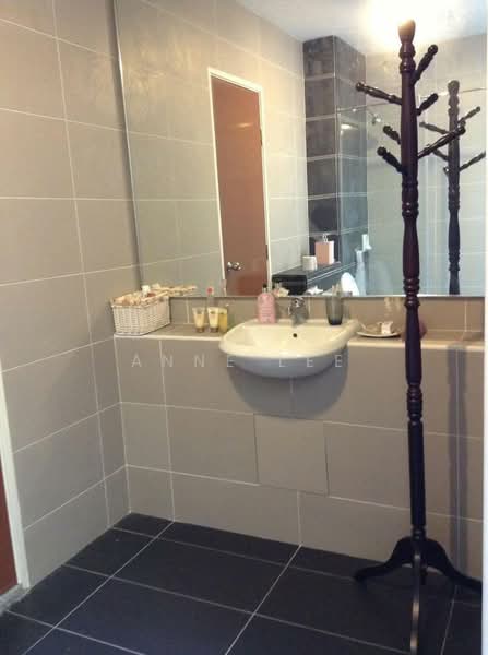 3.5-storey Terraced House for Sale in Sungai Ara (Penang) - Anne Lee - Bathroom - PropertyGuru.com.my