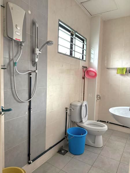 Sutera Damansara untuk Untuk Dijual - RM 999,999, Mac 2026 - Bathroom - PropertyGuru.com.my