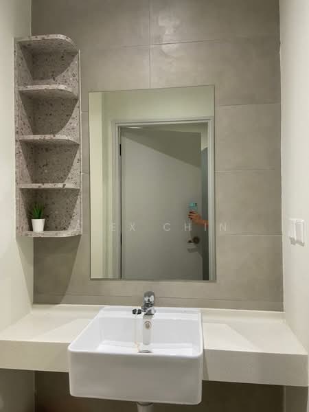 Riana South untuk Untuk Disewa - RM 700 /bulan, Mac 2026 - Bathroom - PropertyGuru.com.my