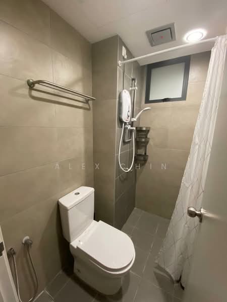 Riana South untuk Untuk Disewa - RM 700 /bulan, Mac 2026 - Bathroom - PropertyGuru.com.my