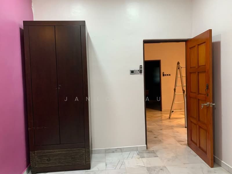 Taman Serdang Raya untuk Untuk Dijual - RM 800,000, Mac 2026 - Interior - PropertyGuru.com.my