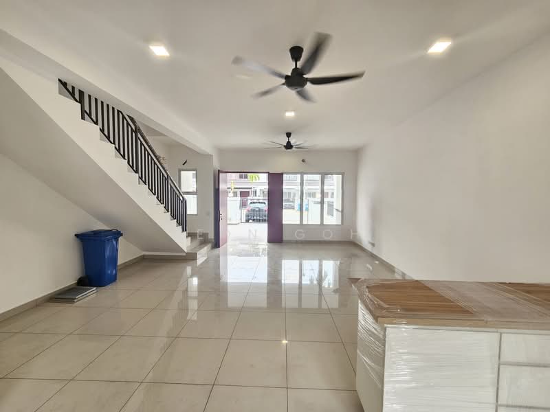 2-storey Terraced House for Rent in Bandar Rimbayu (Telok Panglima Garang) - Leon Goh - Living Room - PropertyGuru.com.my