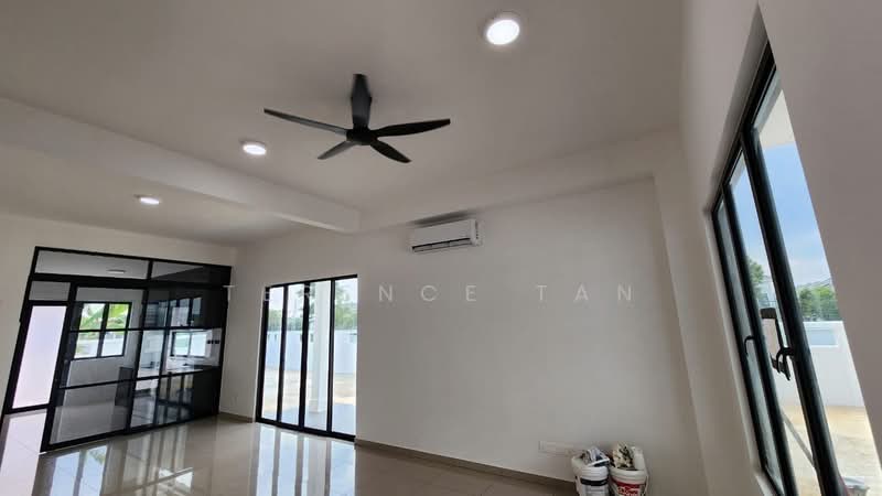 Eco Tropics untuk Untuk Disewa - RM 2,500 /bulan, Mac 2026 - Living Room - PropertyGuru.com.my