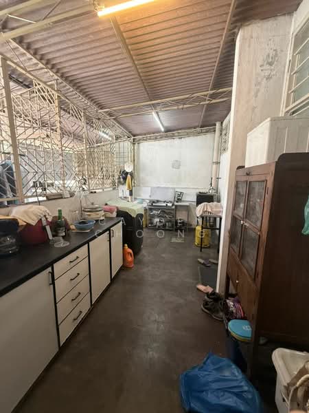 Pangsapuri Mahsuri (Lorong Mahsuri 12) untuk Untuk Dijual - RM 838,000, Mac 2026 - Kitchen - PropertyGuru.com.my