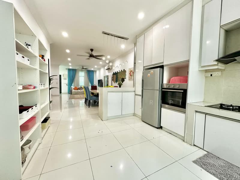 Bangi Avenue 3 Seksyen 7 Bangi Kajang Selangor untuk Untuk Dijual - RM 650,000, Mac 2026 - Kitchen - PropertyGuru.com.my