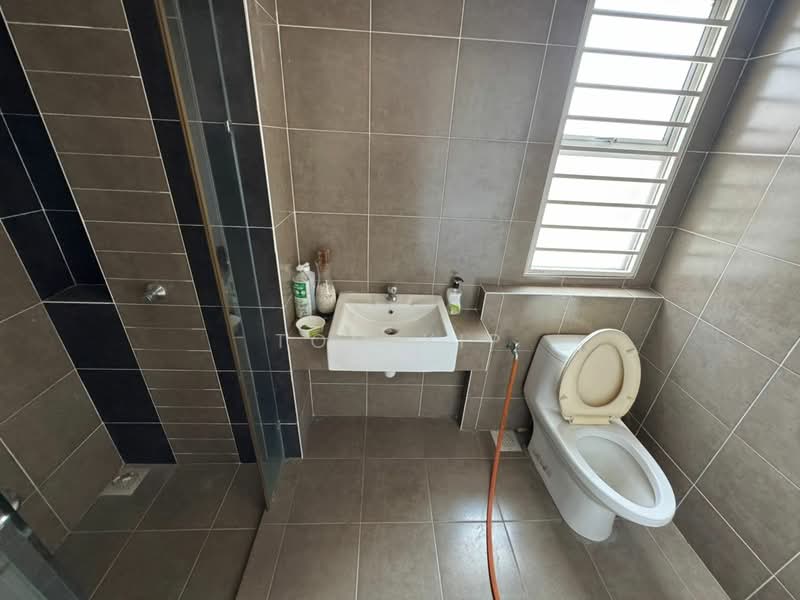 Areca Bandar Seri Coalfields untuk Untuk Dijual - RM 799,000, Apr 2026 - Bathroom - PropertyGuru.com.my