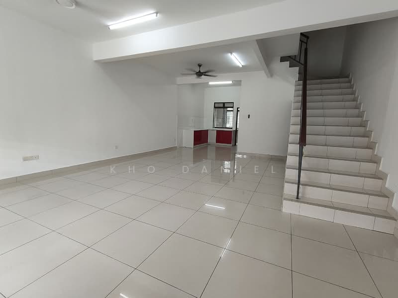 2-storey Terraced House for Sale in Bandar Puteri Klang (Klang) - Kho Daniel - Living Room - PropertyGuru.com.my