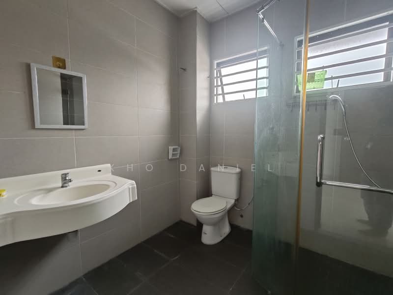 2-storey Terraced House for Sale in Bandar Puteri Klang (Klang) - Kho Daniel - Bathroom - PropertyGuru.com.my