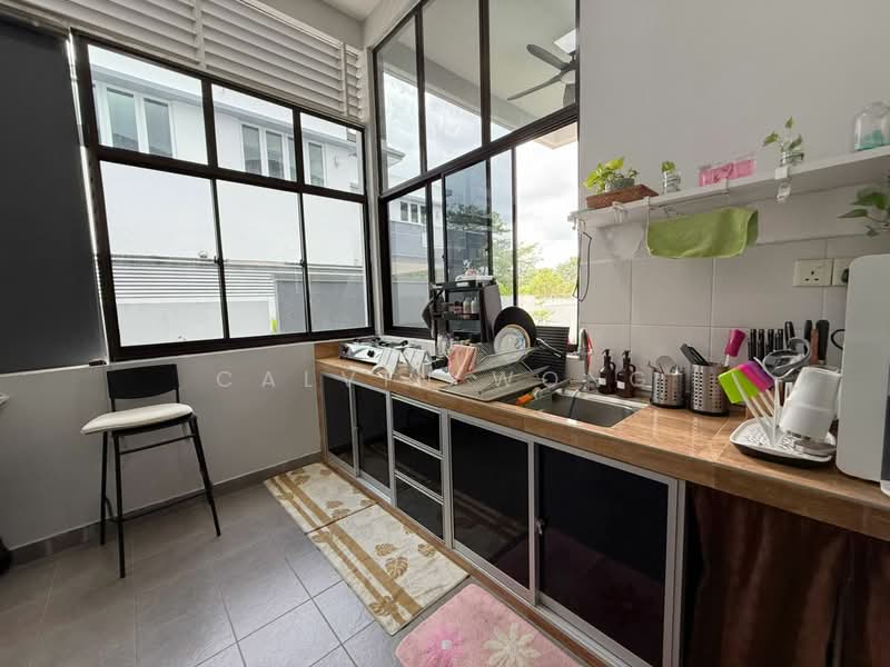 Cluster House for Rent in Taman Adda Heights (Tebrau) - Calvin Wong - Kitchen - PropertyGuru.com.my