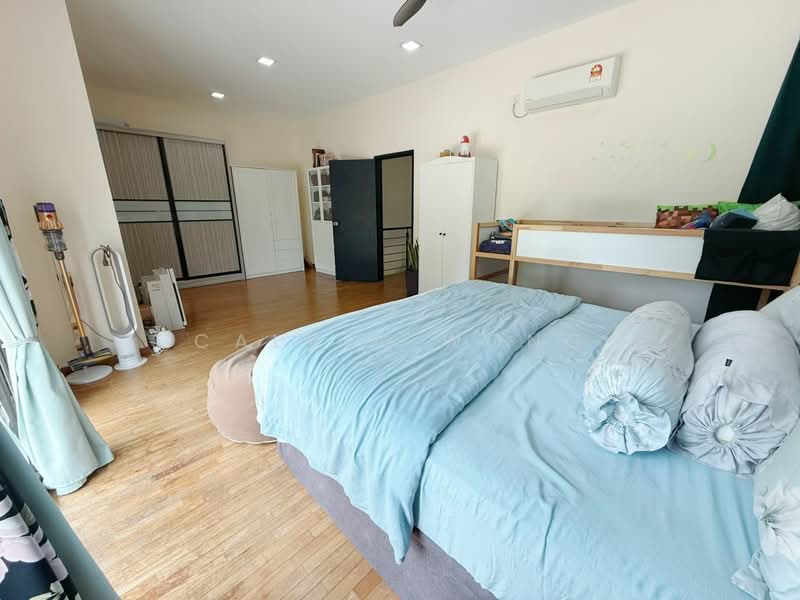 Cluster House for Rent in Taman Adda Heights (Tebrau) - Calvin Wong - Bedroom - PropertyGuru.com.my
