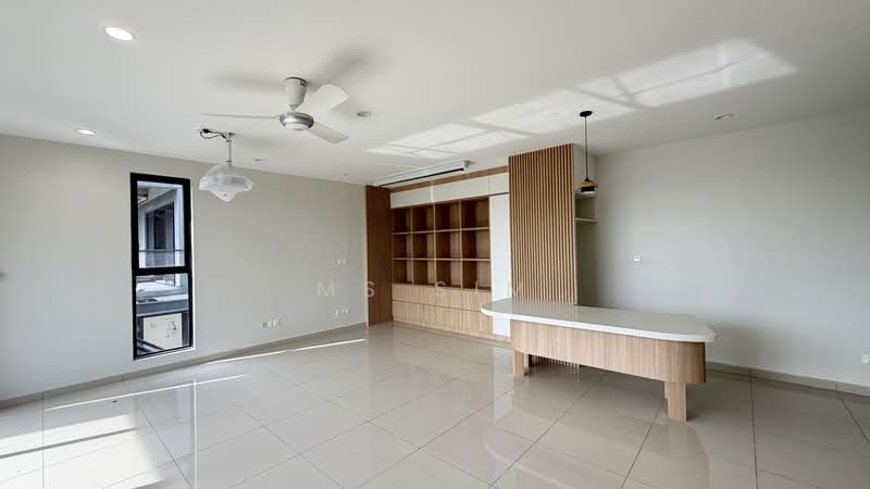 Bromelia @ Bukit Puchong untuk Untuk Dijual - RM 2,400,000, Mac 2026 - Interior - PropertyGuru.com.my
