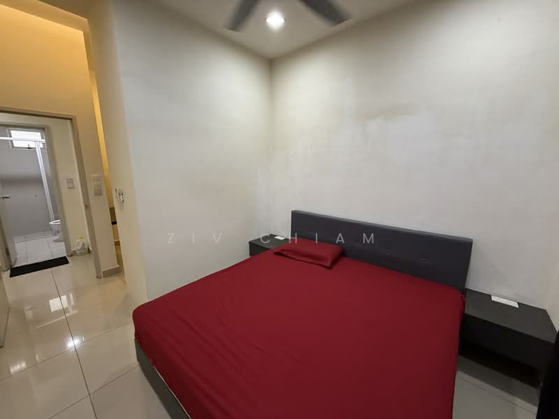 Service Residence for Rent at Meridin Bayvue @ Sierra Perdana - Ziv Chiam - Bedroom - PropertyGuru.com.my