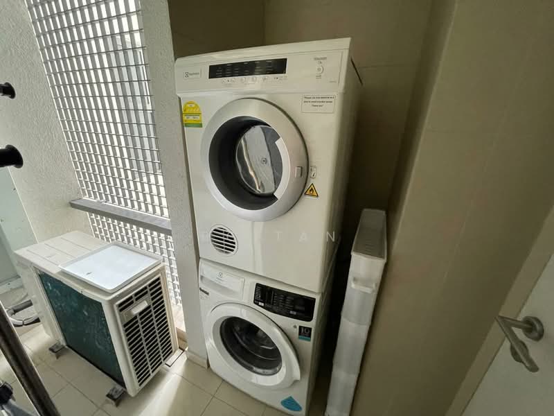 Service Residence for Sale at Paloma @ Tropicana Metropark - BC TAN - Balcony - PropertyGuru.com.my