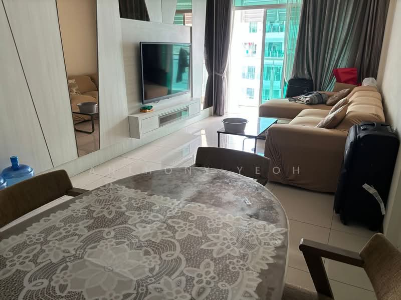 The Oasis untuk Untuk Disewa - RM 2,000 /bulan, Mac 2026 - Living Room - PropertyGuru.com.my