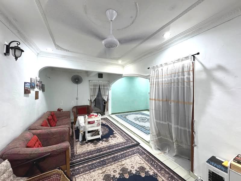 Bandar Baru Uda untuk Untuk Dijual - RM 478,000, Mac 2026 - Living Room - PropertyGuru.com.my