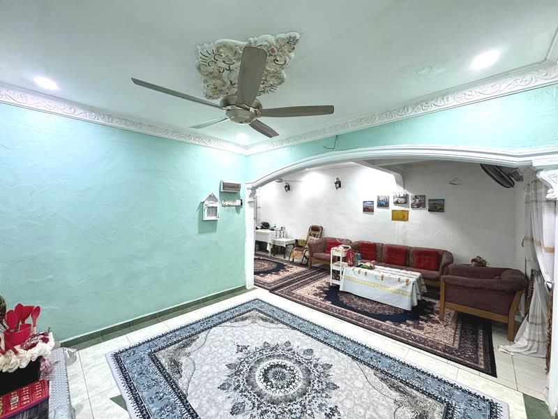 Bandar Baru Uda untuk Untuk Dijual - RM 478,000, Mac 2026 - Living Room - PropertyGuru.com.my