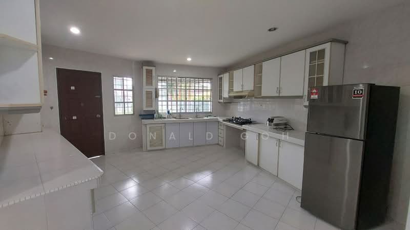 Bercham @Tasek Timur Intermediate Corner Double Storey untuk Untuk Dijual - RM 568,000, Mac 2026 - Kitchen - PropertyGuru.com.my