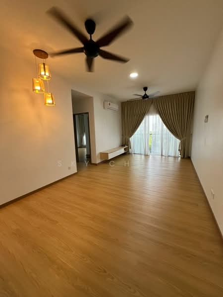 Platinum Splendor Residence untuk Untuk Disewa - RM 2,000 /bulan, Mac 2026 - Living Room - PropertyGuru.com.my