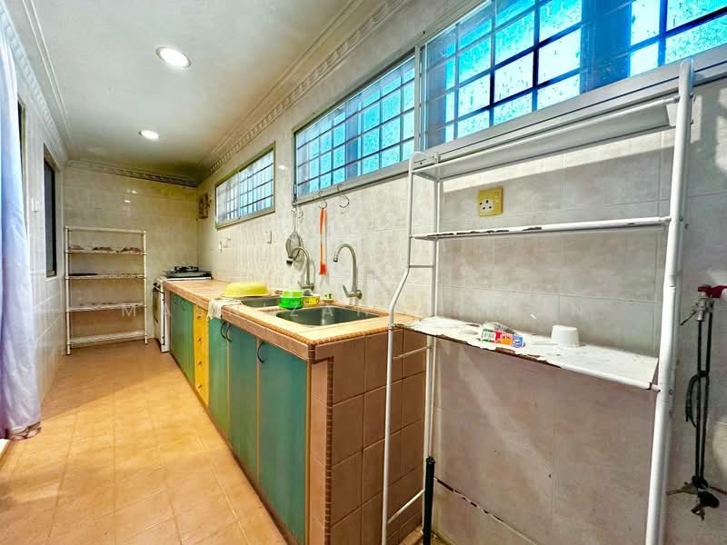 2-storey Terraced House for Sale in Ampang (Selangor) - Masnizah Arifin - Kitchen - PropertyGuru.com.my