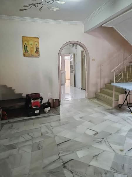 2-storey Terraced House for Sale in Pjs 9 (Sunway) - Priya K Sritharan - Living Room - PropertyGuru.com.my