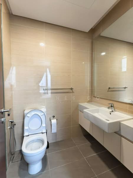 Service Residence for Sale at The Astaka @ 1 Bukit Senyum - Wennes Go - Bathroom - PropertyGuru.com.my