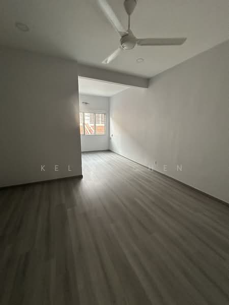 Taman Prima Tropika untuk Untuk Dijual - RM 800,000, Mac 2026 - Interior - PropertyGuru.com.my