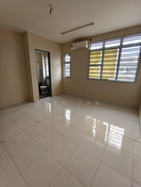Nusantara Prima Nusantaras Primas untuk Untuk Dijual - RM 568,000, Mac 2026 - Bathroom - PropertyGuru.com.my