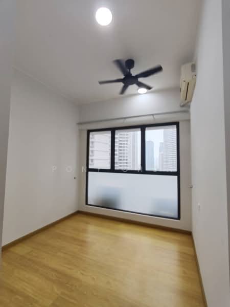 Condominium for Rent at Bay Laurel @ Country Garden Danga Bay - Pony Chua - Interior - PropertyGuru.com.my