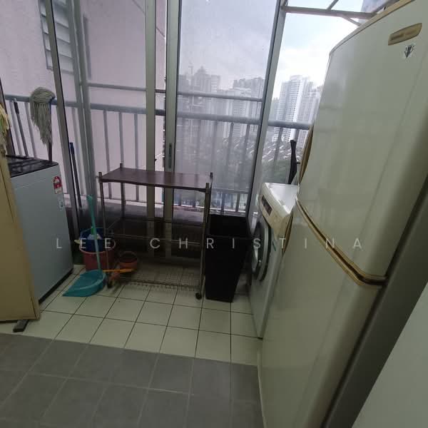 Kondominium untuk Dijual di Mont Kiara Palma - Lee Christina - Renovated Washyard - PropertyGuru.com.my