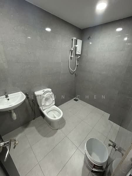 Taman Prima Tropika untuk Untuk Dijual - RM 799,000, Mac 2026 - Bathroom - PropertyGuru.com.my