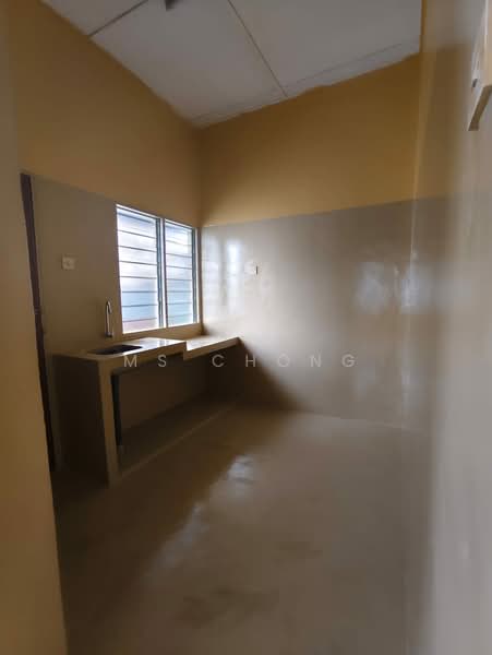 1-storey Terraced House for Rent in Shah Alam (Selangor) - MS Chong - Kitchen - PropertyGuru.com.my