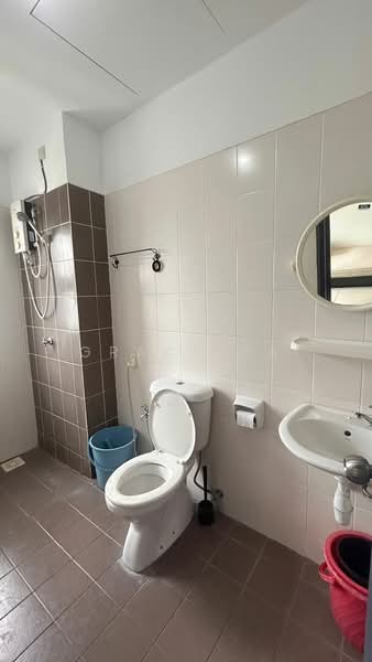 Service Residence for Rent at Saville @ Kajang - Grace Ha - Bathroom - PropertyGuru.com.my