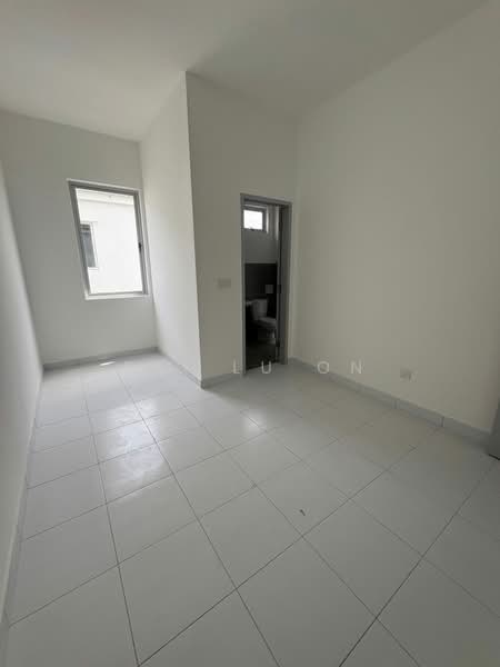 Meridin East untuk Untuk Disewa - RM 1,500 /bulan, Mac 2026 - Interior - PropertyGuru.com.my