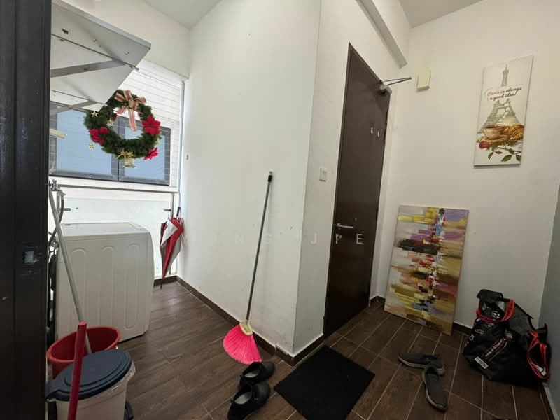 Amberside @ Country Garden Danga Bay untuk Untuk Disewa - RM 3,000 /bulan, Mac 2026 - Entrance - PropertyGuru.com.my